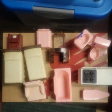 UPDATE !! VTG  1950s T Cohn Mid Century Tin Litho 2 Story   House Side Garage 3