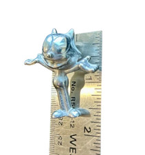 Felix the Cat Pewter Lapel Pin - cartoon cat badge 