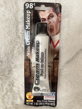 Halloween White Cream Makeup Rubie's 1oz. Cosplay Vampire Made in the USA NEW