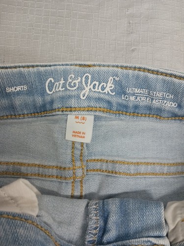 Shorts - Picture 2 of 6