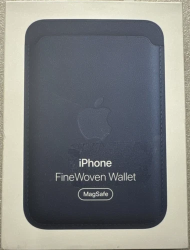 Apple FineWoven Wallet with MagSafe for iPhone 14/15 Series