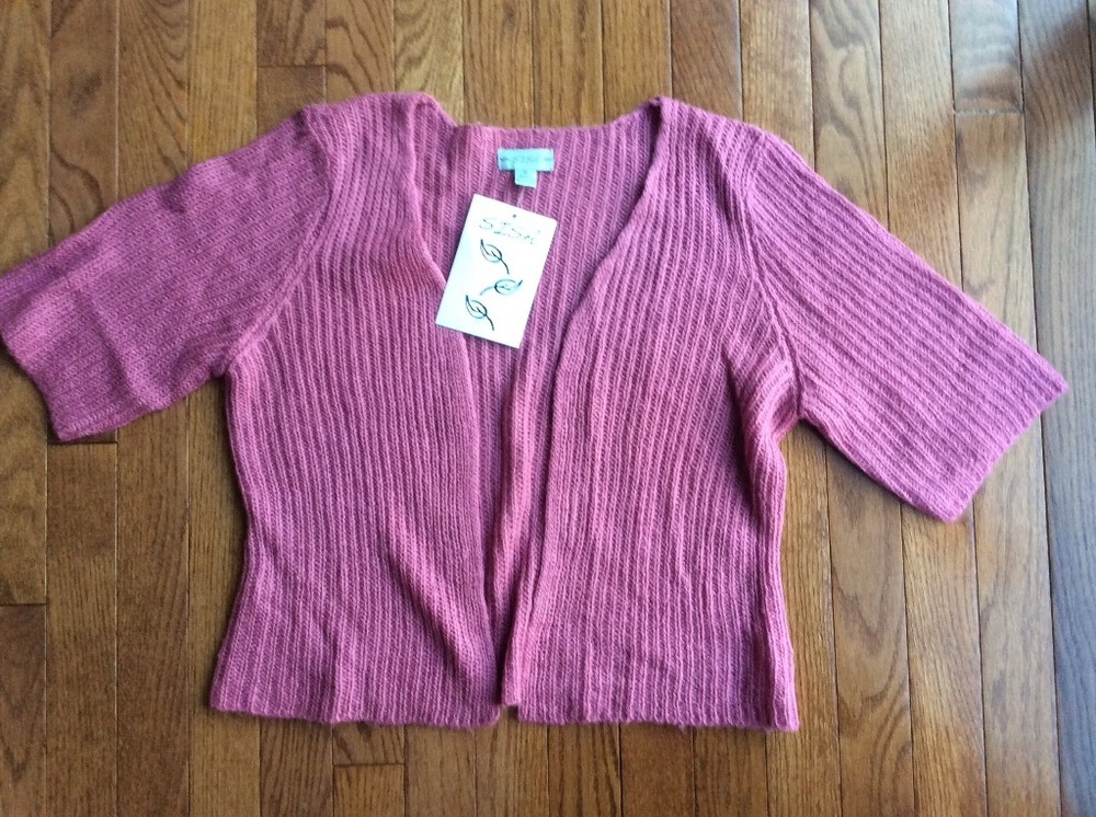 rose color cardigan