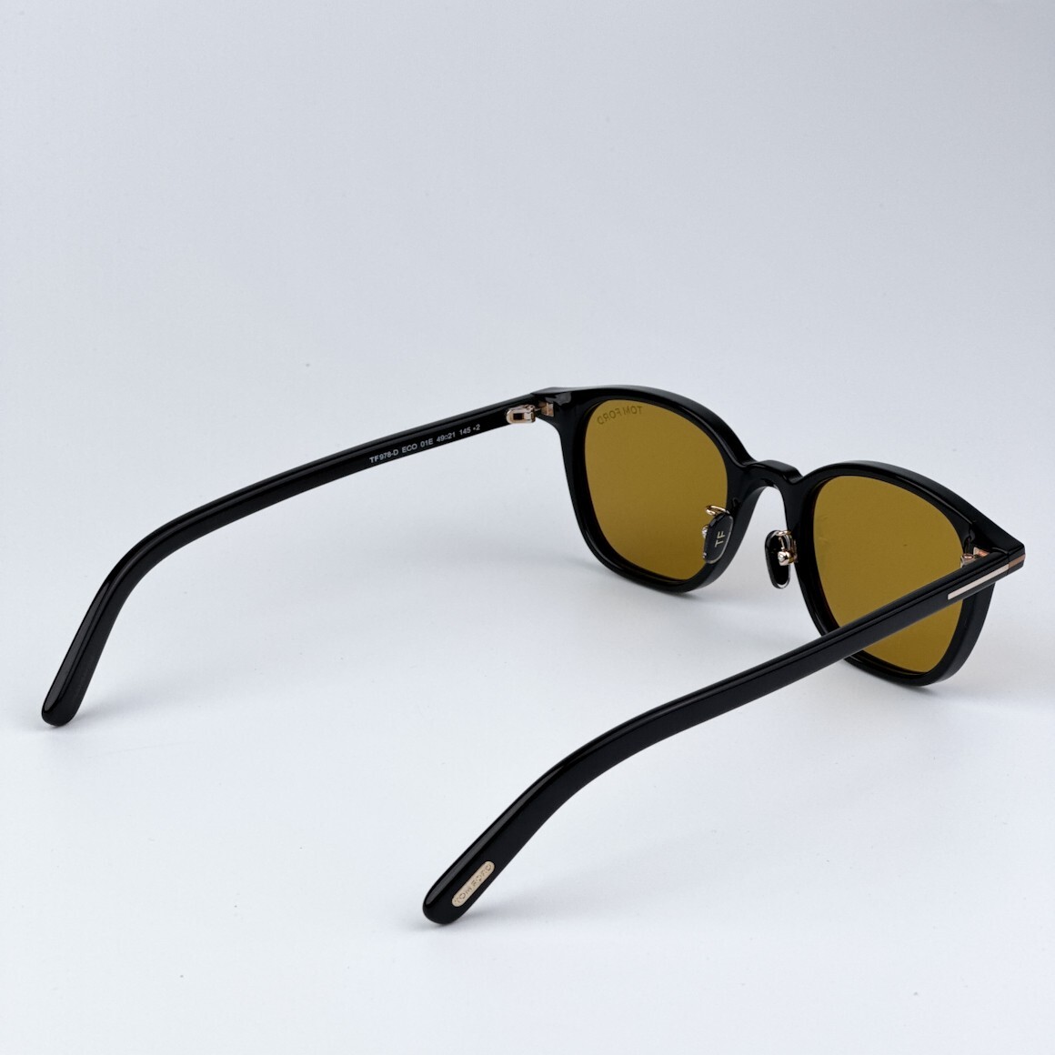 Tom Ford Women Sunglasses Black Light Brown Square FT0978-D  display picture 2