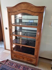 Vitrine Glasschrank Kirschbaummöbel antiker Schrank Antiquitäten Antikmöbel