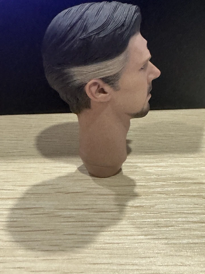 Hot Toys Doctor Strange 1/6 Head Sculpt Original Multiverses Of Madness - Image 3 of 4