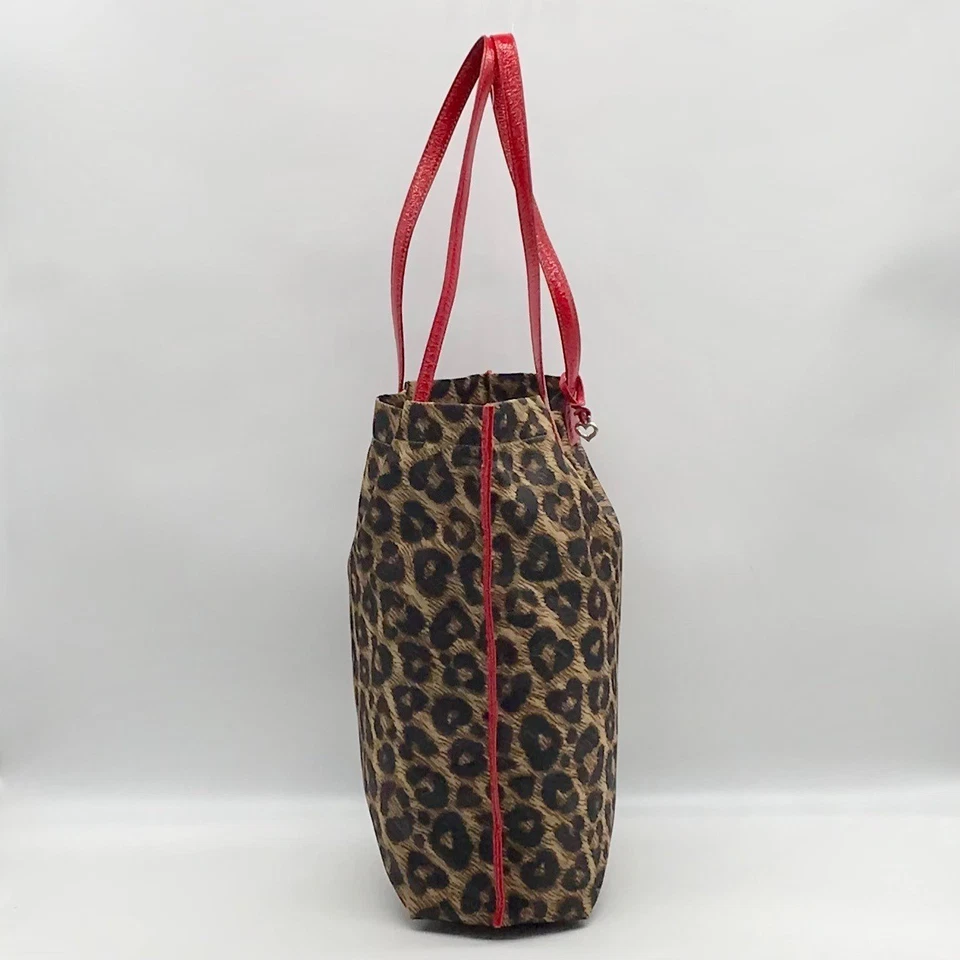 Bolso de Mano Brighton Ajustado de Nylon con Estampado de Leopardo Foto 4 de 4