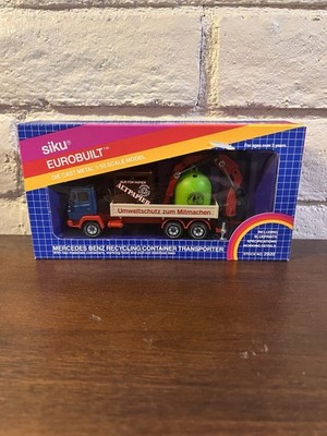 SIKU Eurobuilt Mercedes Recycling Container Truck 1:55 Diecast 2920 New Box