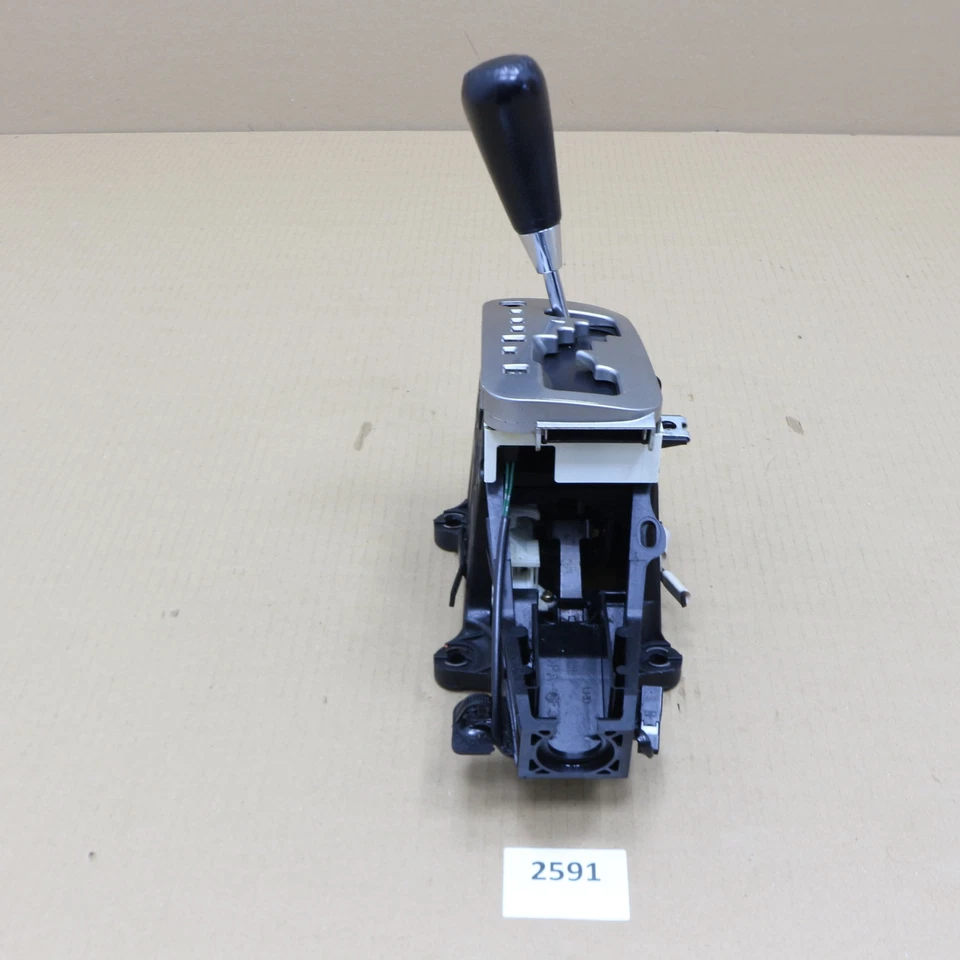 Selector de cambios de piso de transmisión automática Toyota 4Runner 2003-2009 OEM Foto 3 de 4