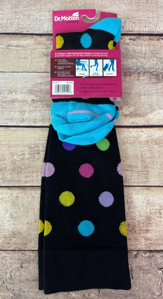 Calcetines hasta la rodilla Dr Motion lunares de compresión suave todos los días Foto 2 de 3