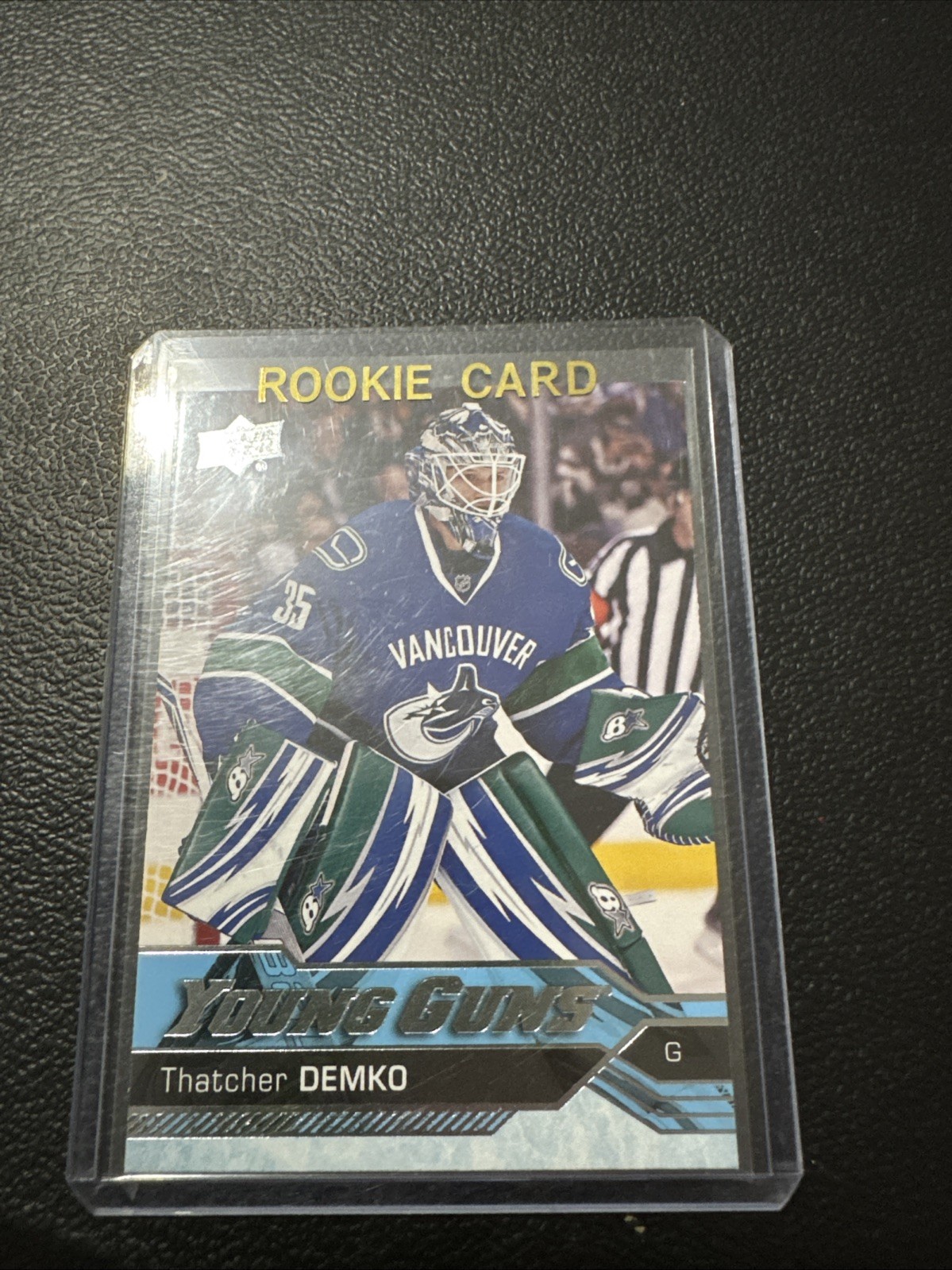 2016-17 Upper Deck - Young Guns Thatcher Demko #472 (RC)