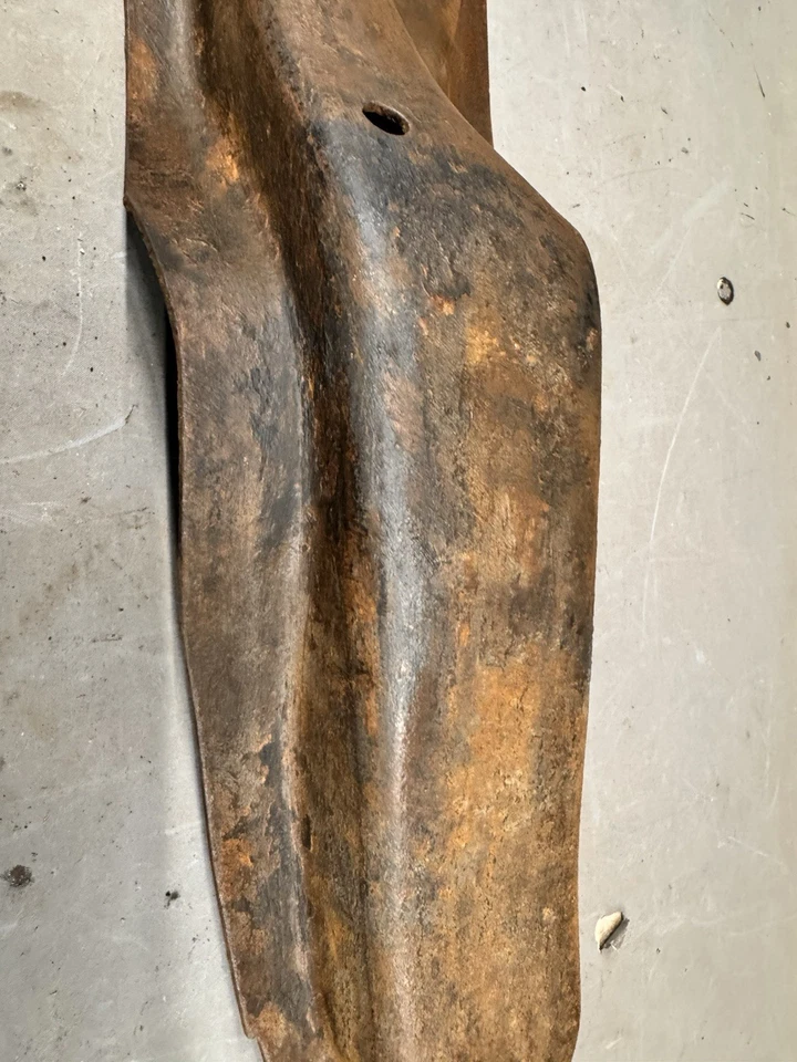 1964-1972 Cutlass 442 GTO Lemans Skylark GS Transmission Crossmember 4 Speed OEM - Image 3 of 4