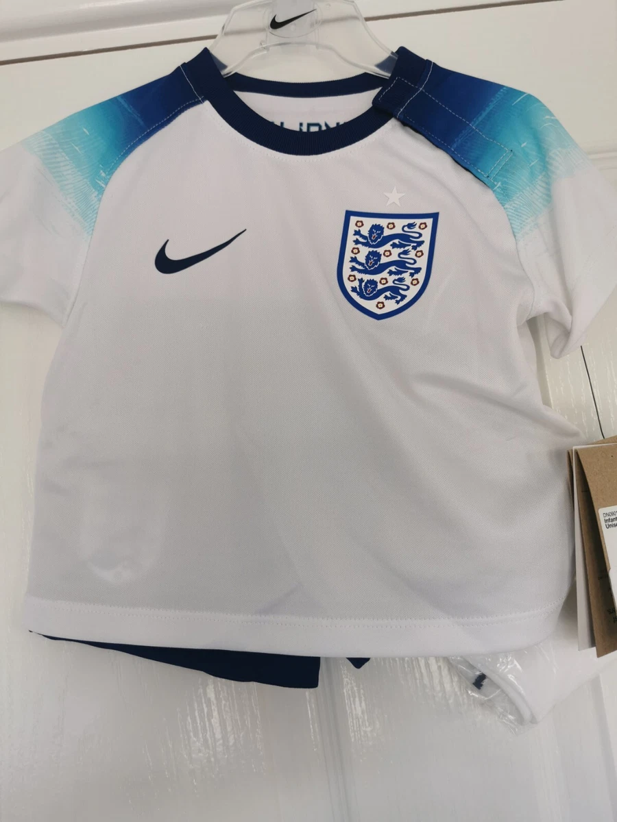 England football top training kit