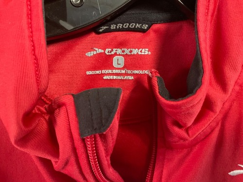 Vintage LARGE Red BROOKS Running JACKET clothing Sweatshirt full zipper shoes - Picture 5 of 6