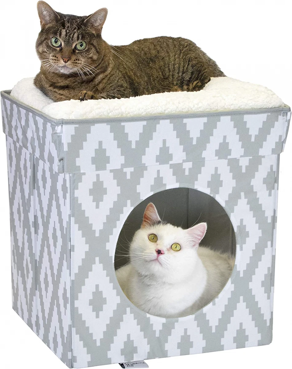 Tall top cat bed