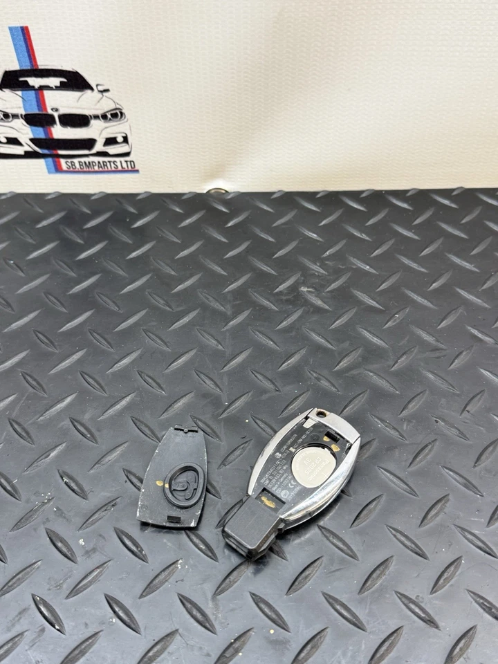 MERCEDES E CLASS W212 IGNITION KEY 433.92 Mhz 2015 - Image 4 of 4