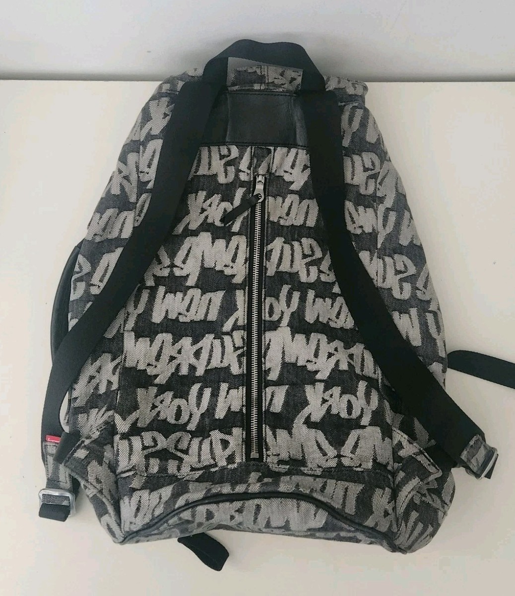 バッグ Supreme Fat Tip Jacquard Denim Backpack SS22 Supreme Fat Tip Jacquard Denim Backpack bag Black