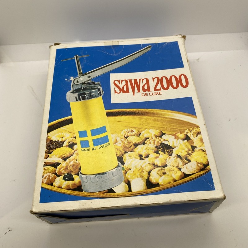 Vintage SAWA 2000 Deluxe Metal Cookie Press w/Original Box 28 Pc Made in Sweden