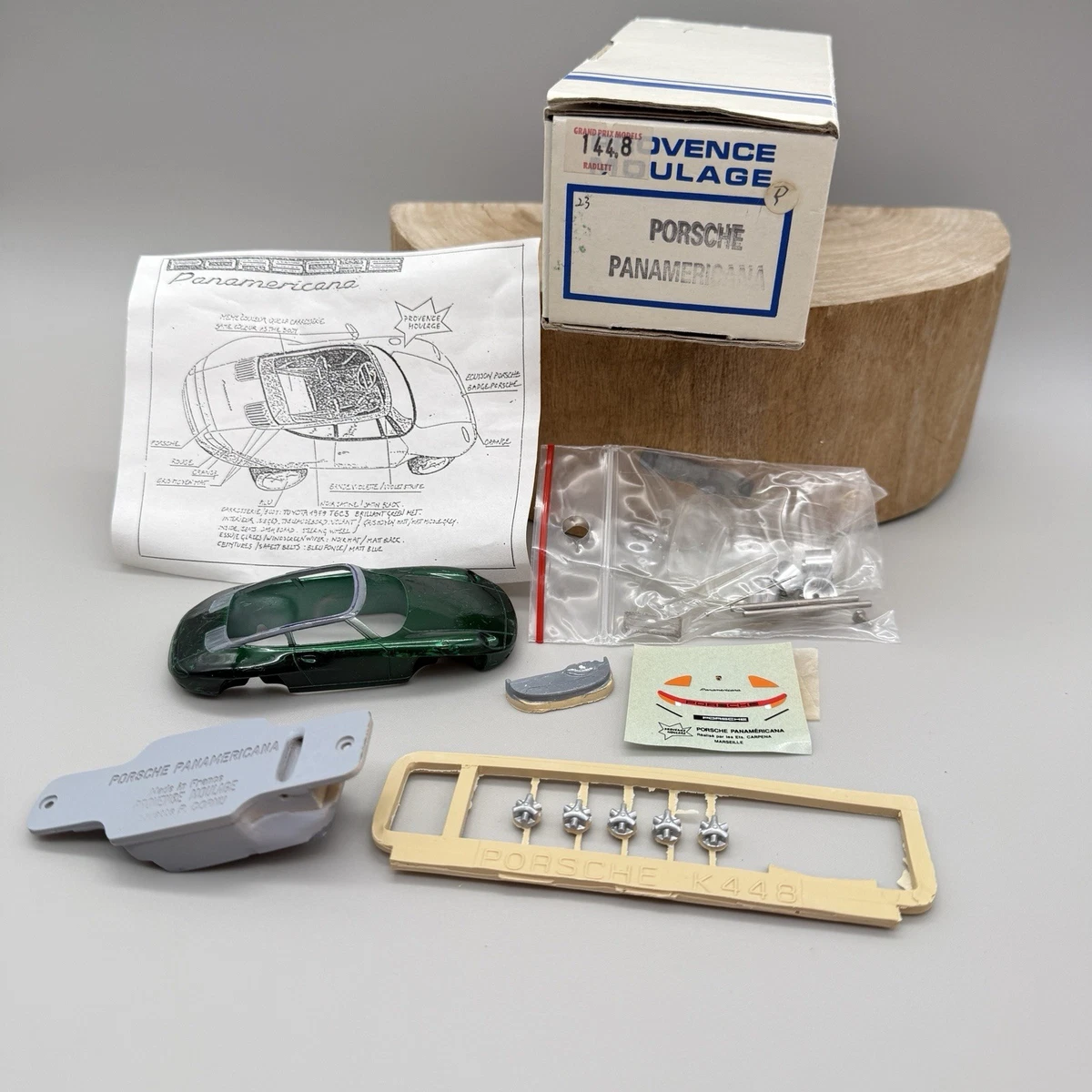 CHEVROLET CORVETTE C3 4 Portes Rouge PROVENCE MOULAGE 1:43 de refe