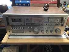 Soundesign PLL  AM-FM Stereo Receiver /Stereo Cassette / 8 Track Recorder 