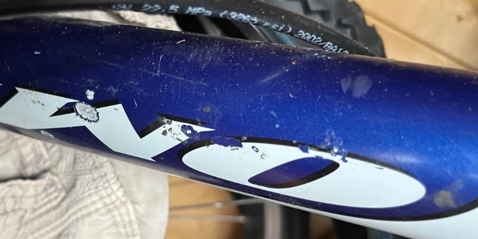 tomac revolver 2006 (frame mount bolt needed) Lightweight Manitou Retro RockShox - Image 4 of 4