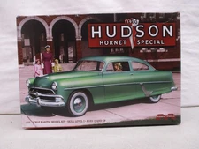 Moebius Models 1954 Hudson Hornet Special 1/25