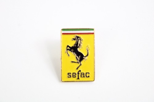 Spilla smaltata Ferrari Sefac anni '60 250 275 330 - Foto 1 di 5