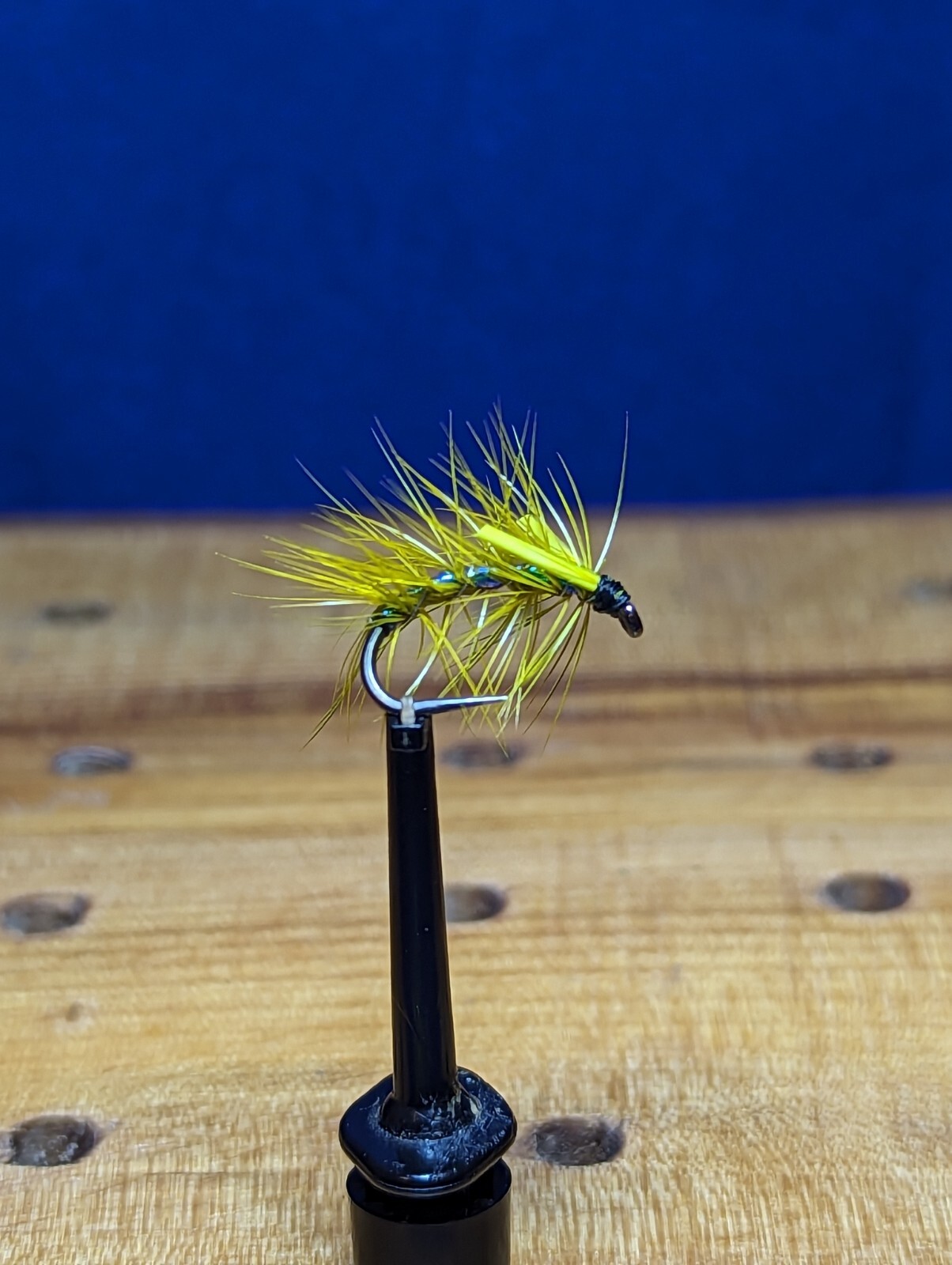 Fly Fishing ,trout flies , AUC , NO RES,👇👇 🎁🎁🎁 BLACK FRIDAY ONLY!!!🎁🎁🎁