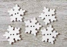 snowflake white  wood sewing buttons 2 Holes 3/4 inch 5pc set