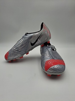 Nike Phantom Venom Elite  Size 6Y