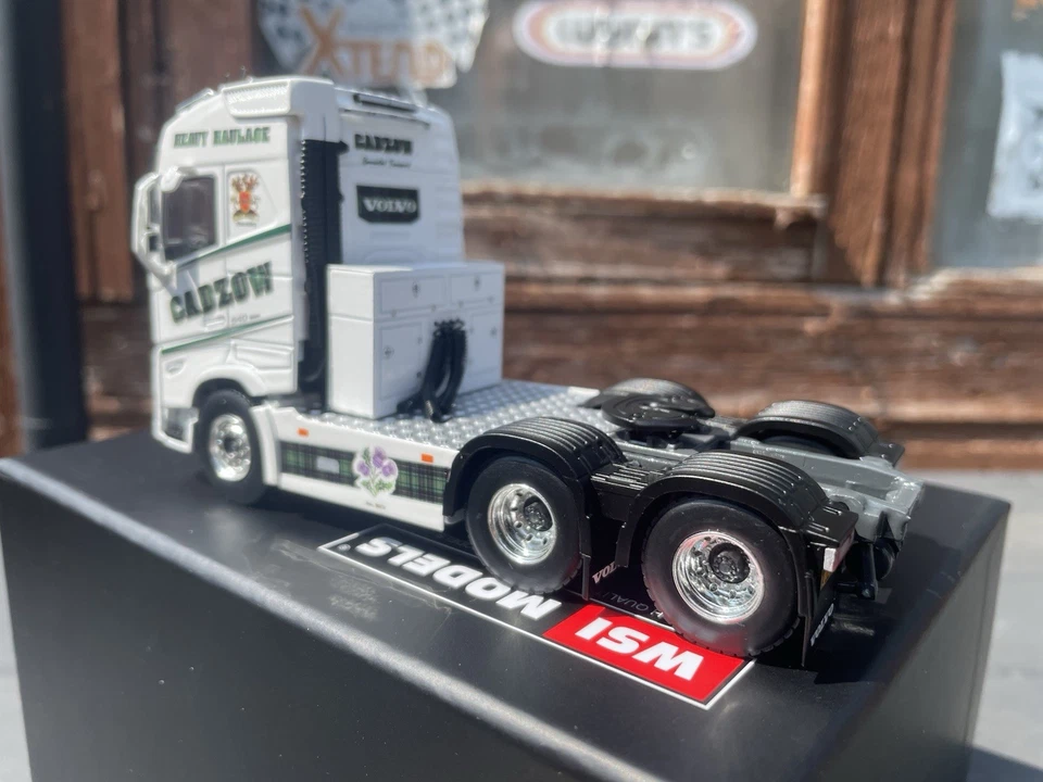 Wsi Volvo FH5 Globetrotter 6x4 Unit In Cadzow Livery - Image 3 of 4