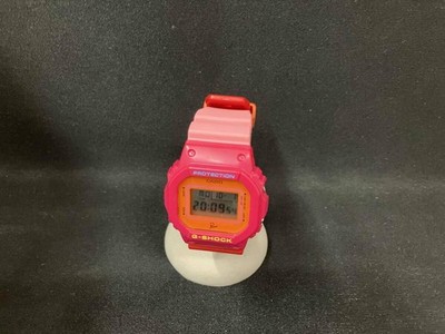 CASIO G-SHOCK DW-5600PR Quartz Watch Durable Stylish Design