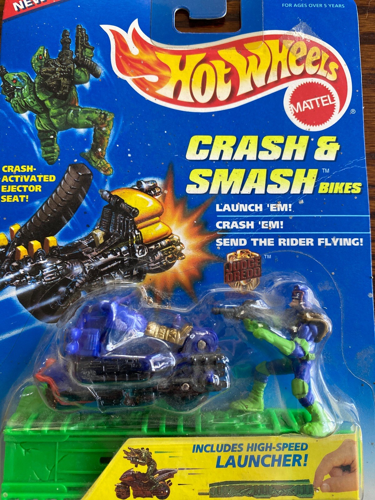 hot wheels crash and smash