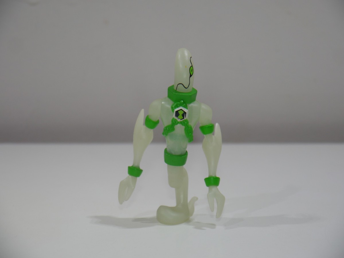 Ben 10 Omniverse Galactic Monsters GHOSTFREAK Figure Bandai