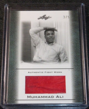 2010 Leaf Muhammad Ali #30 Fight Worn Memorabilia Trunks/Guante Bonavena #d/5