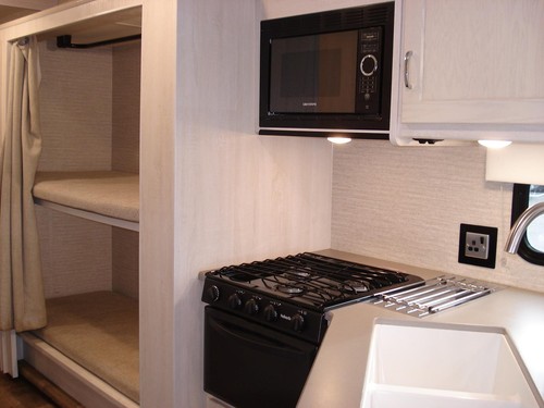 Winnebago Intent 31P american motorhome rv BUNKHOUSE MODEL LPG AUTOMATIC 2020/20 - Picture 13 of 20
