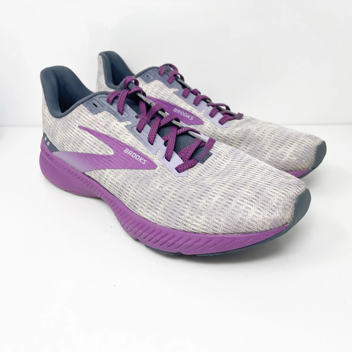 Brooks sneakers deals on sale
