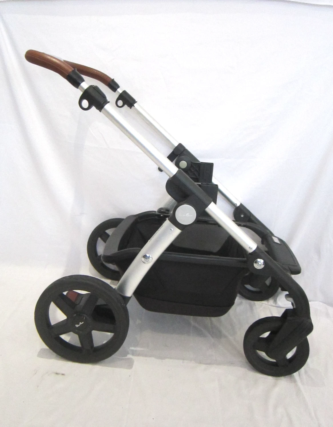 Silver Cross Wave / Coast Chassis Frame With Wheels (double tandem)
Opens in a new window or tab