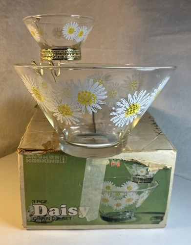 Vintage Mid-Century Modern ANCHOR HOCKING Chip & Dip Bowl Set Daisy Atomic