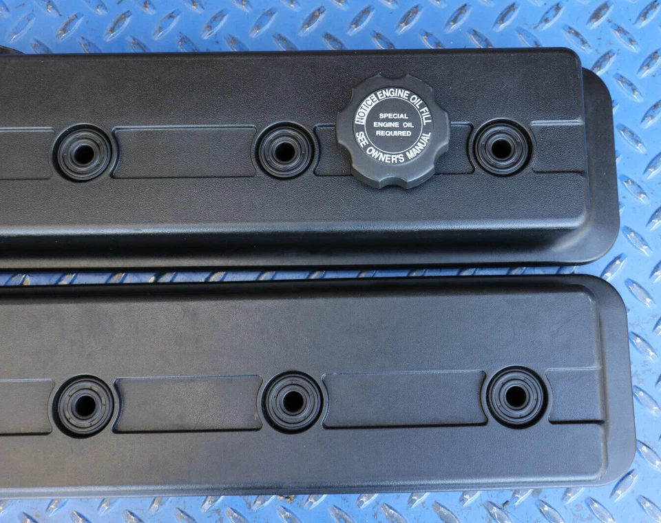 Chevrolet Corvette C4 LT1 1994-1996 cubiertas de válvula OEM Foto 3 de 4