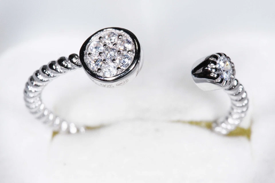 --- Bague en Argent 925/1000ème et Zircons - Réf.799869A B14 - Photo 1/1
