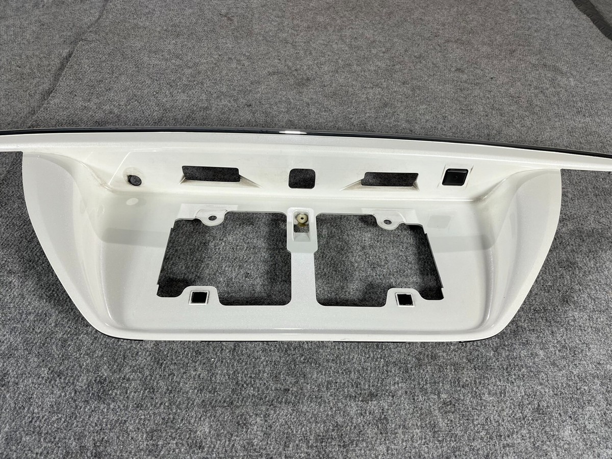 CROWN GWS204 GRS200 TOYOTA OEM JDM RHD REAR NUMBER PLATE RIM FRAME