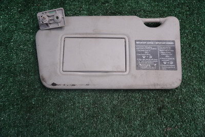 2014 2015 2016 NISSAN VERSA DRIVER SIDE Sun Visor OEM 1 Peice  156068592