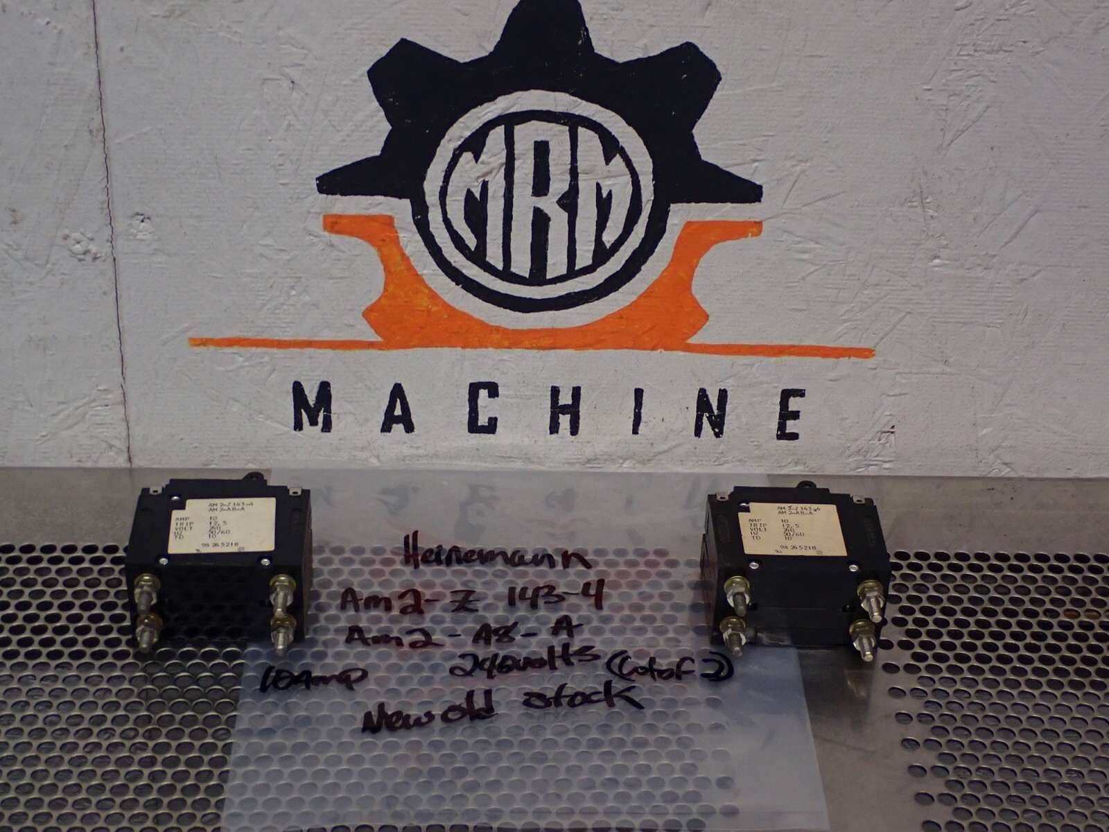 Heinemann AM2-Z143-4 AM2-A8-A Circuit Breakers 10A 240V 2 Pole New (Lot of 2)