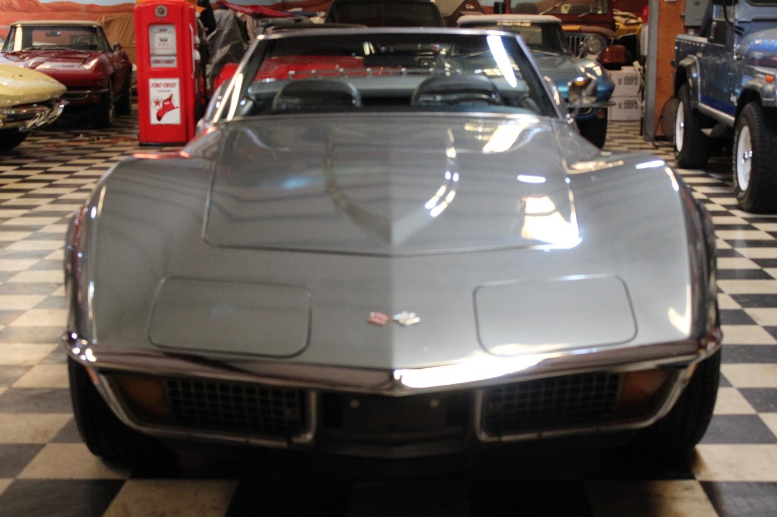 1972 Gray Chevrolet Corvette   | C3 Corvette Photo 2