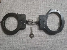 Vtg American Handcuff Co. Fond Du Lac, WI Handcuffs w/ 1 Key