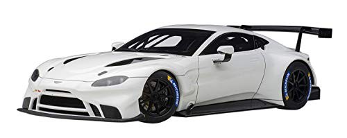 AUTOart Aston Martin Vantage GTE AM6 Plain Body Version White 81806