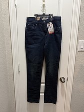 Levis ragazzo nuovo con etichette