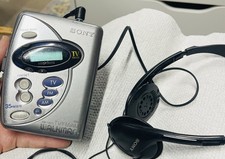 Sony Walkman WM-FX277 FM/AM Radio TV Cassette Tape Player Mega Bass 35 Presets