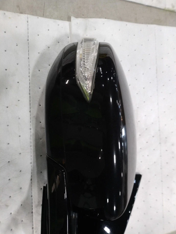 Espejo retrovisor derecho usado se adapta a: Nissan Máxima Power 2017 con intermitentes LED calor Foto 2 de 4