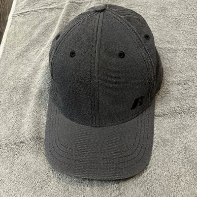 RUSSELL hat flexfit fitted black cap - size SM 